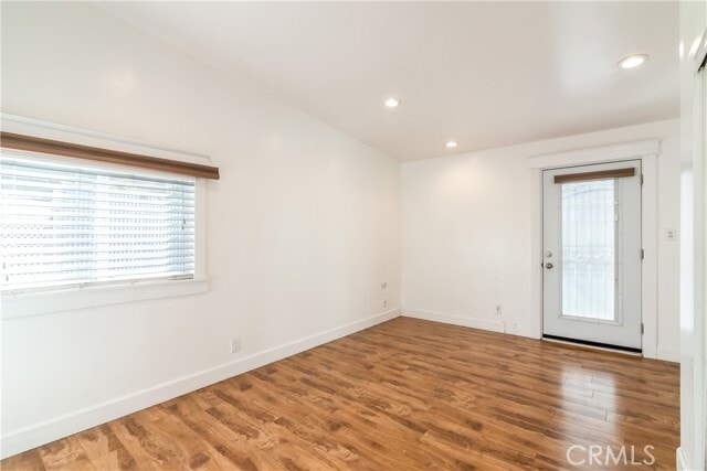 Building Photo - 1125 Heliotrope Dr