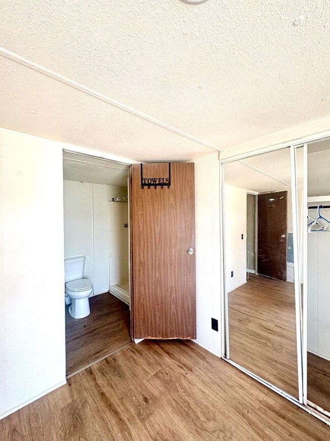 Building Photo - 150 Private Road 1610