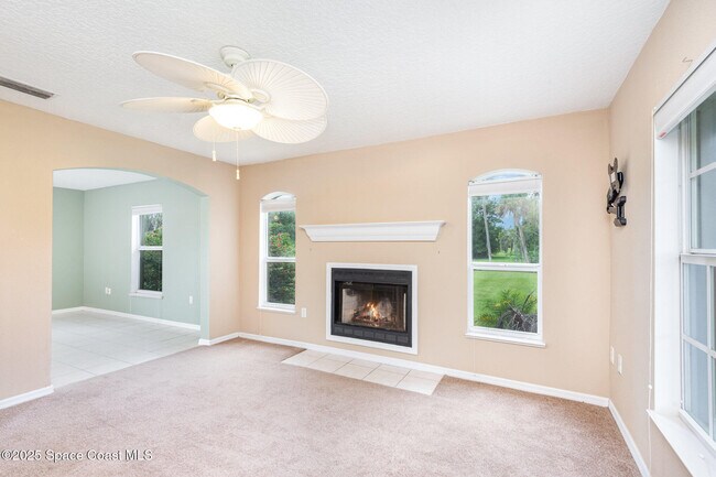 Building Photo - 4055 Navajo Ln