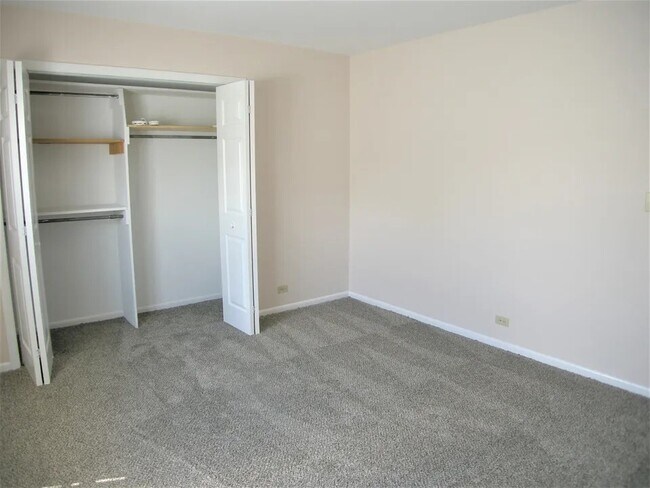 Building Photo - 1514 Shepard Cir