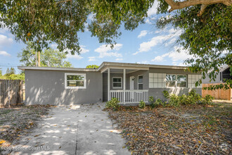 Building Photo - 514 Seacrest Ave