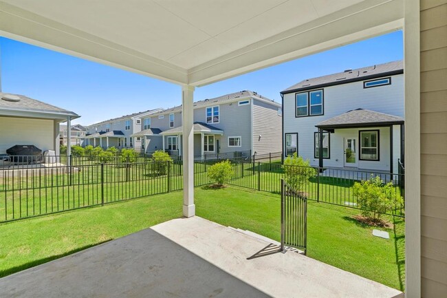 Building Photo - 2725 Woodall Dr