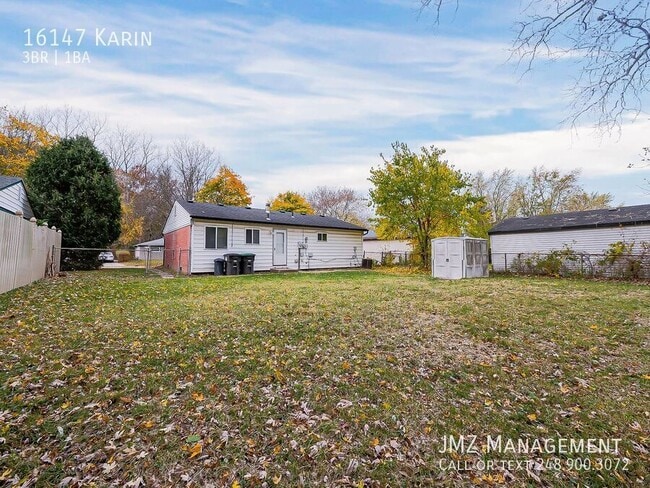 Building Photo - 16147 Karin-