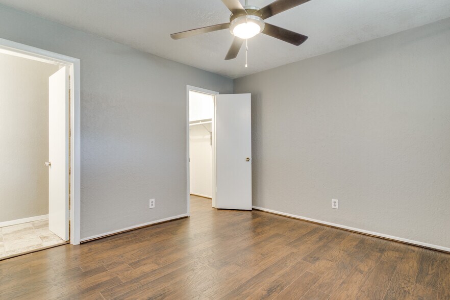 Building Photo - 4114 Avondale Ave