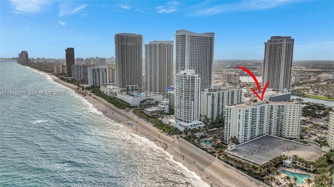 Building Photo - 3901 S Ocean Dr