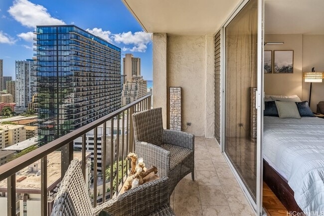 Building Photo - 2345 Ala Wai Blvd