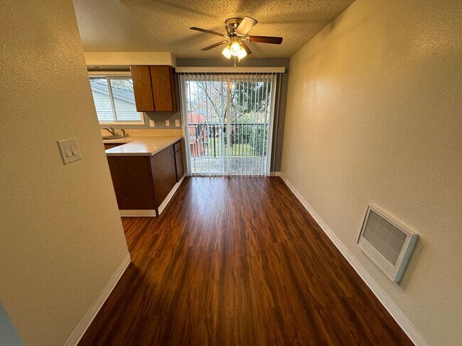 Interior Photo - Village Monroe Apartments