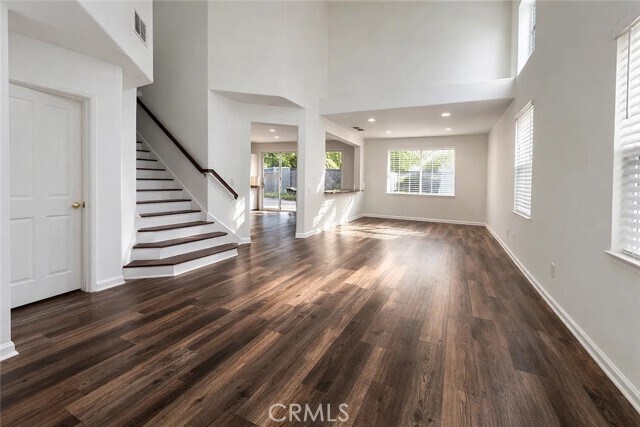 Building Photo - 1920 Tanglewood Dr