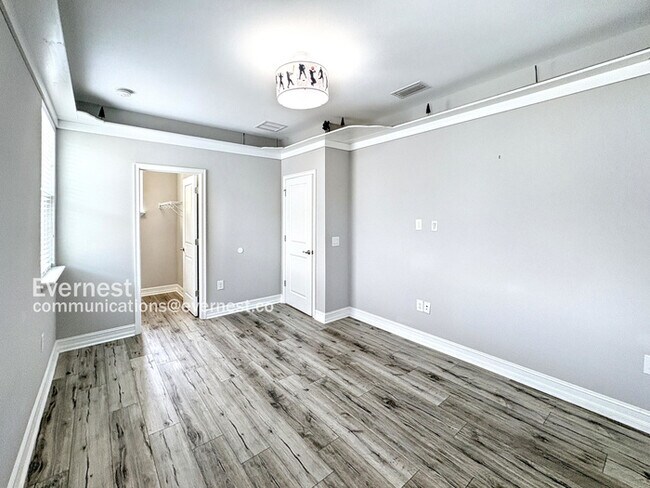 Building Photo - 28892 Perilli Pl