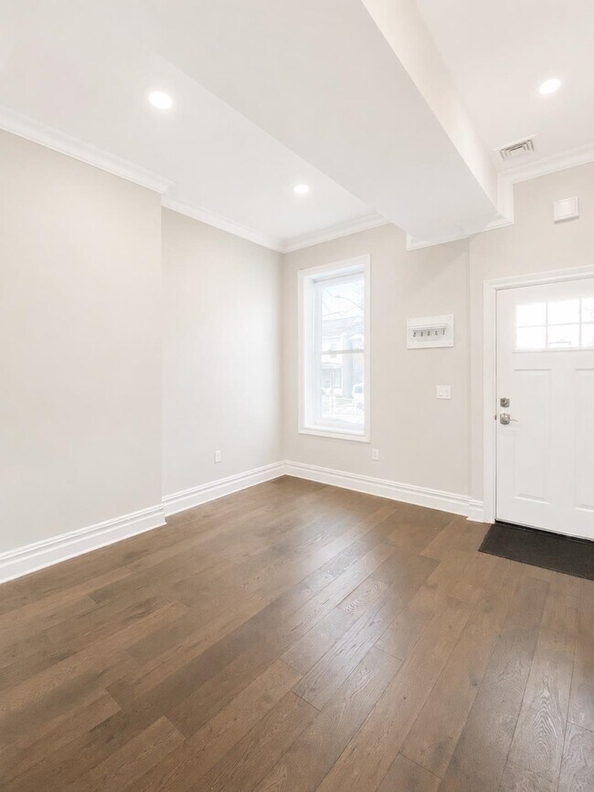 Building Photo - 29 Belmont Ave