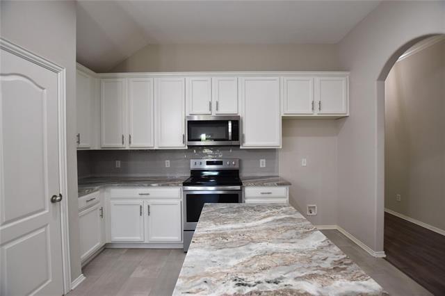 Building Photo - 2757 Cascade Cove Dr