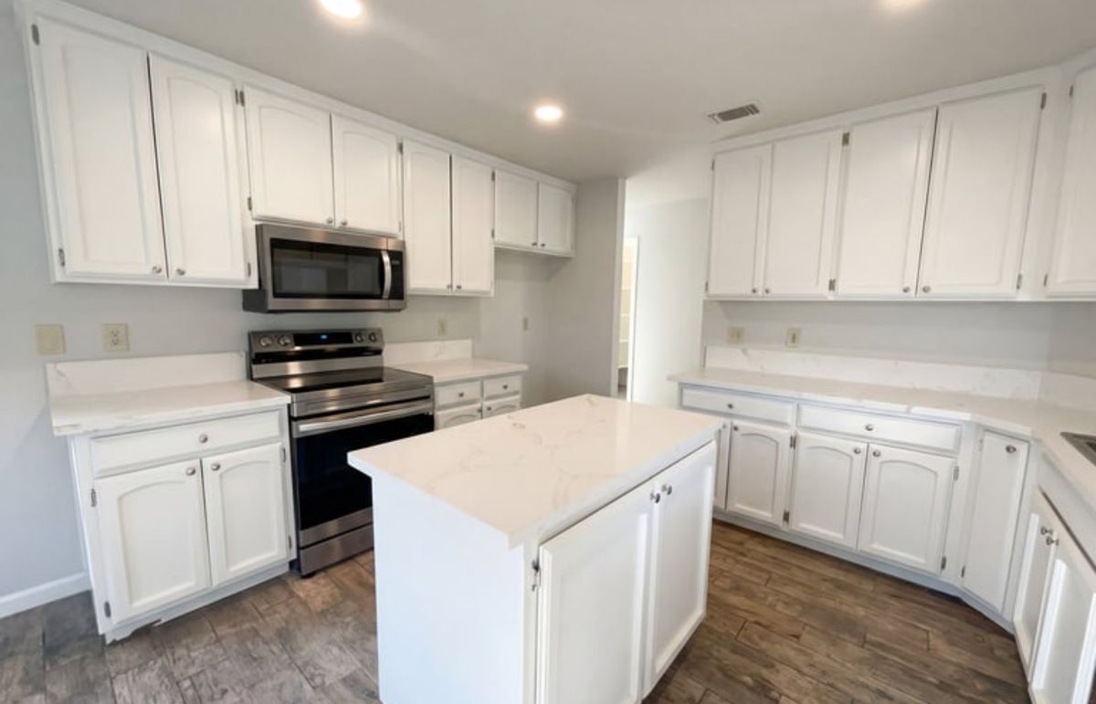 Building Photo - 4744 Ponderay Ln