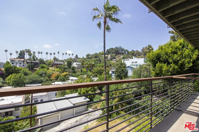 Building Photo - 1735 N Dillon St