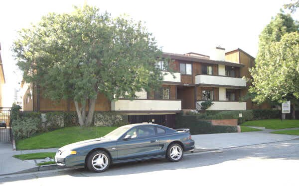 Building Photo - 3515 Keystone Ave