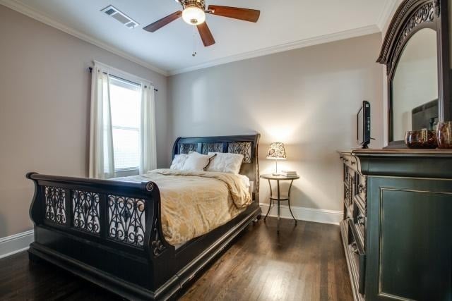 Building Photo - Beautiful, extensively renovated Historic Craftsman Triplex in North Oak Cliff