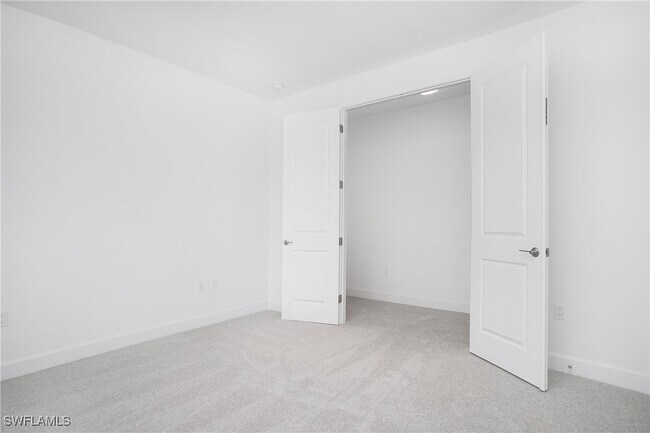 Building Photo - 12794 Woodbury Dr