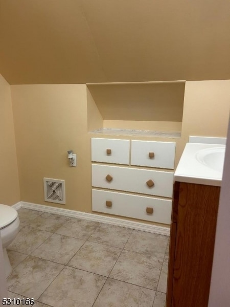 Building Photo - 15 Laurel Pl