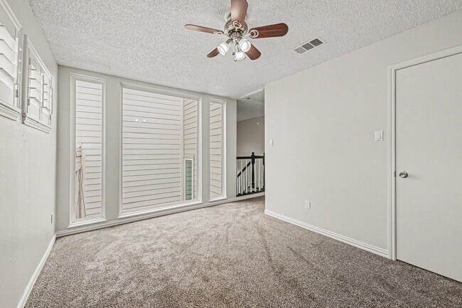 Building Photo - 5913 Woodway Place Ct