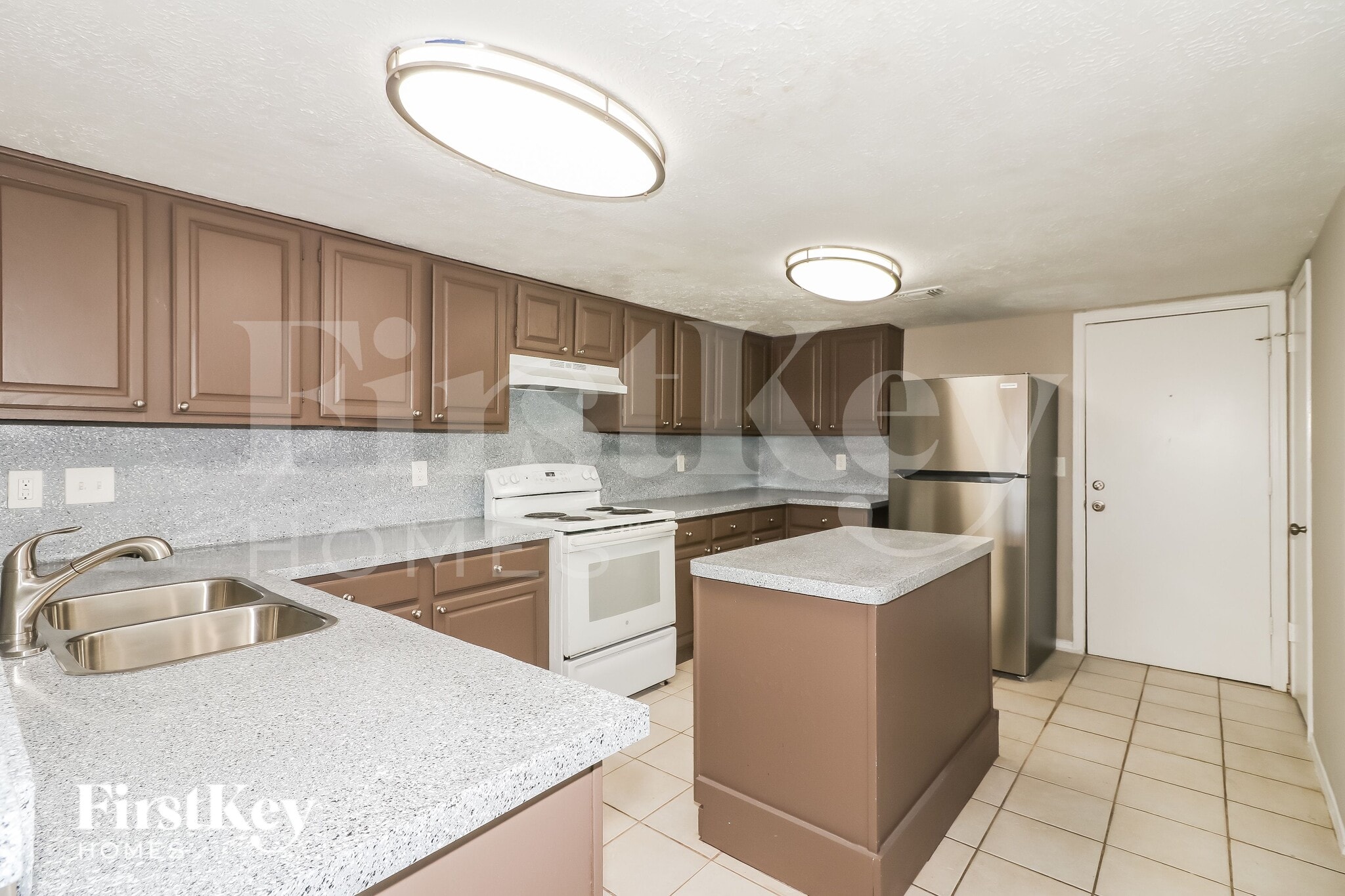 Building Photo - 9310 Westacre Pl