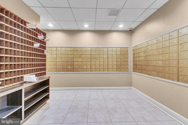 Building Photo - 6800 Fleetwood Rd