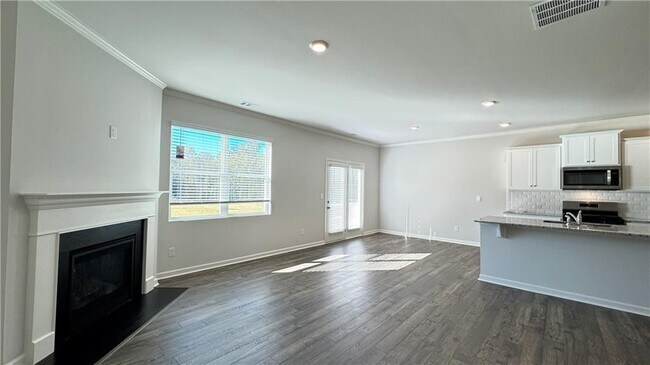 Building Photo - 841 HighGrove Wy