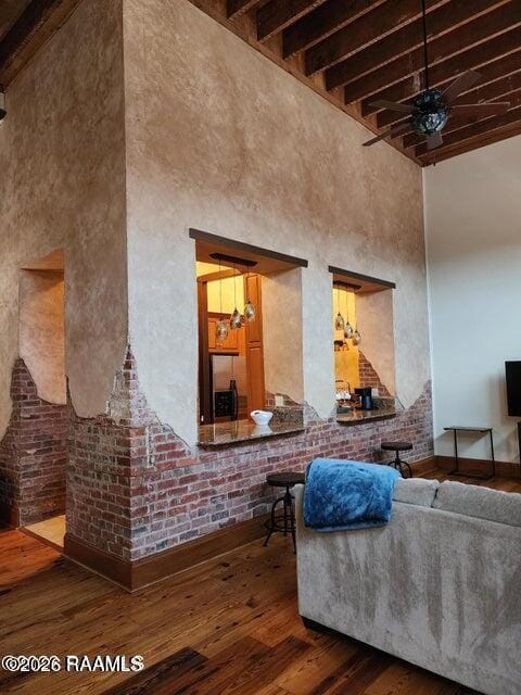 Building Photo - 307 N Main St