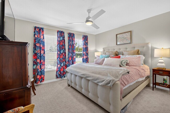 Building Photo - 353 Lake Amberleigh Dr