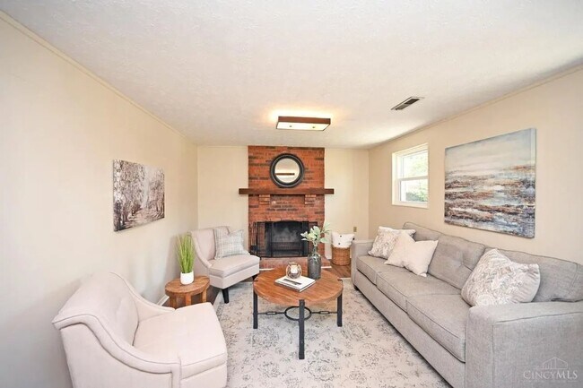 Building Photo - 8608 Linderwood Ln