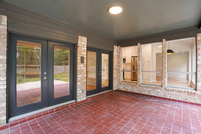 Building Photo - 2022 Bristlecone Pl