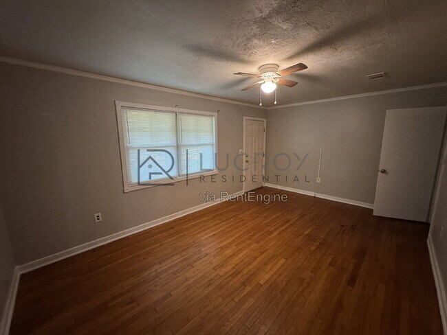 Building Photo - 346 Reed Ave