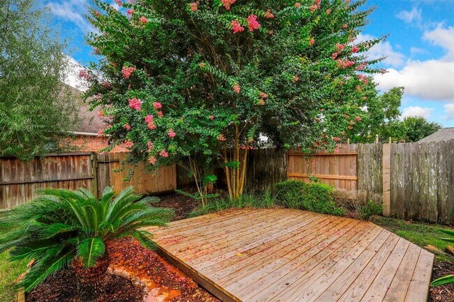 Building Photo - 11618 Columbia Pines Ln