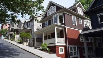 Building Photo - 203 Williams St