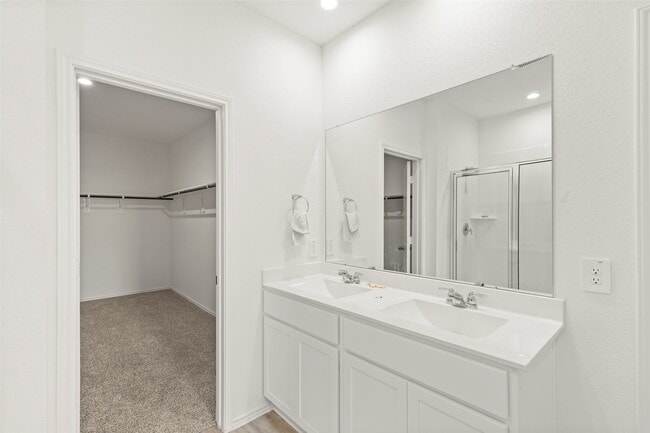 Building Photo - 31055 Brightwell Bnd