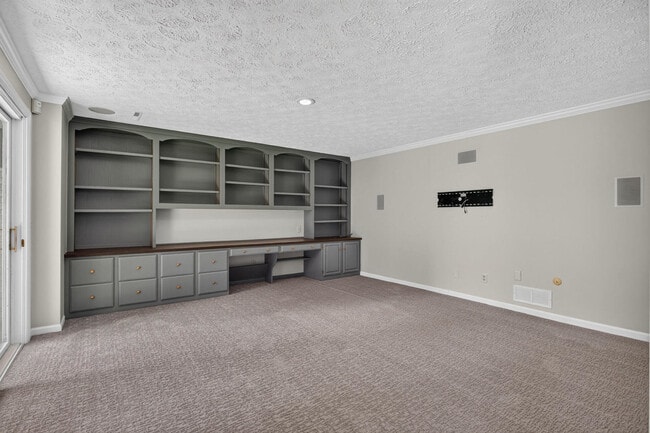 Building Photo - 4817 Torrey Pines Ct