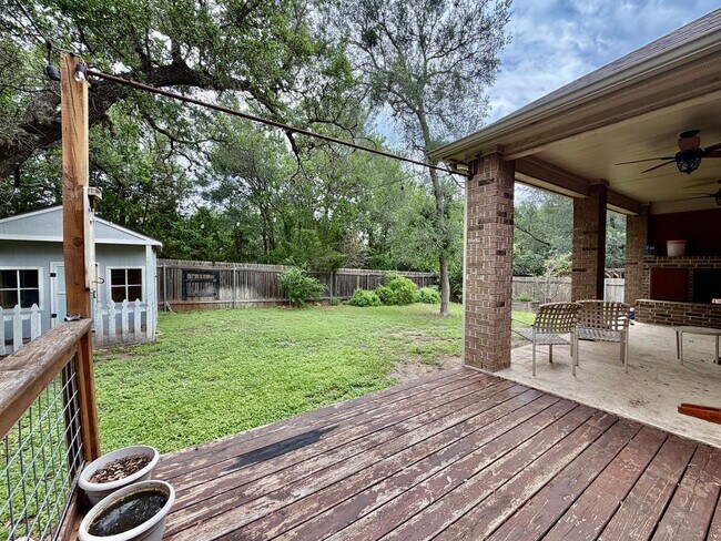 Building Photo - San Marcos Retreat w/ Amazing Backyard