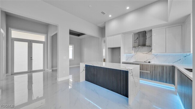 Building Photo - 1029 NW 35th Pl