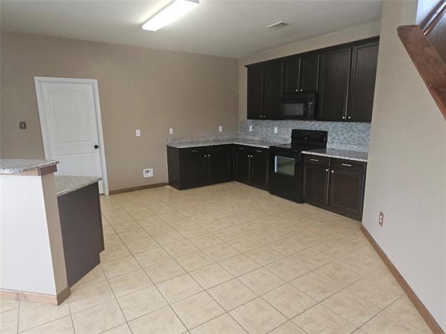 Building Photo - 3925 Hanna Rose Ln