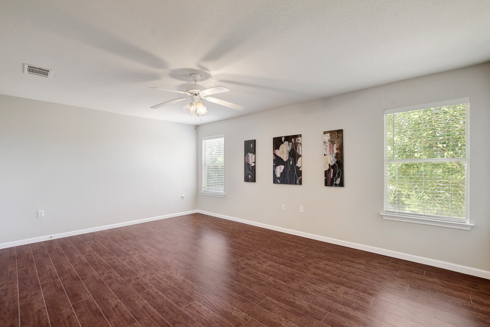 Building Photo - 5713 Abby Ann Ln