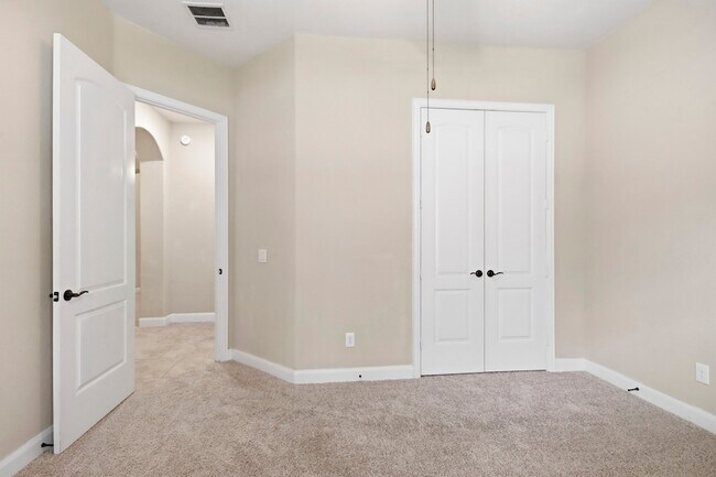 Building Photo - 25235 Denton Trace Dr