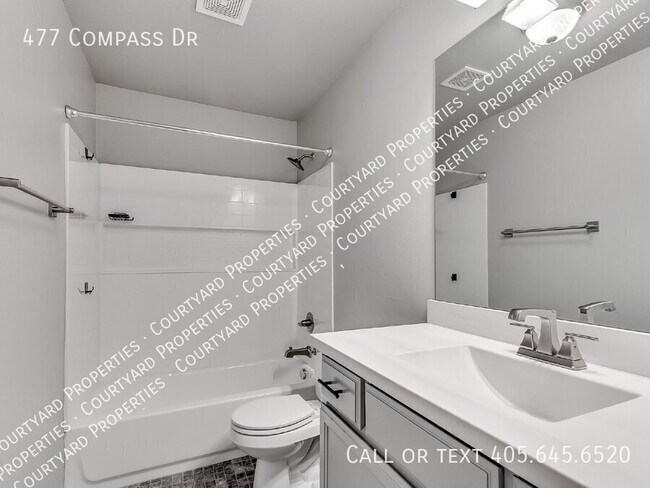 Building Photo - 477 Compass Dr