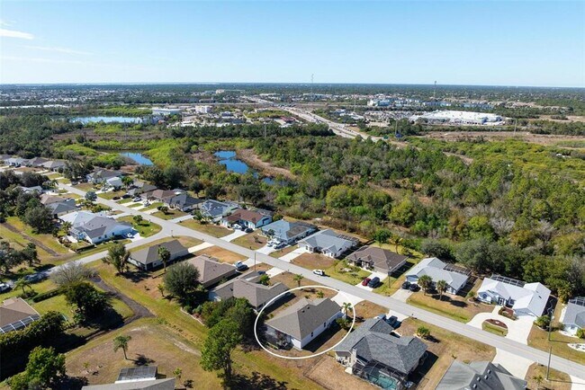 Building Photo - 25901 Aysen Dr