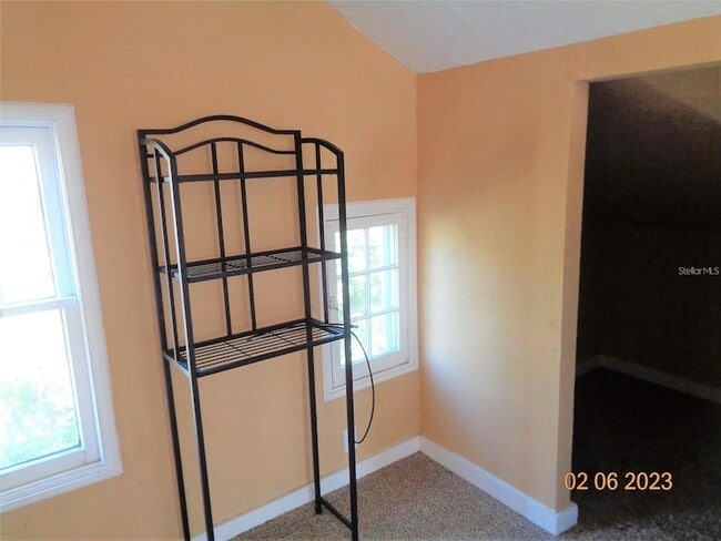 Building Photo - 1411 E New York Ave