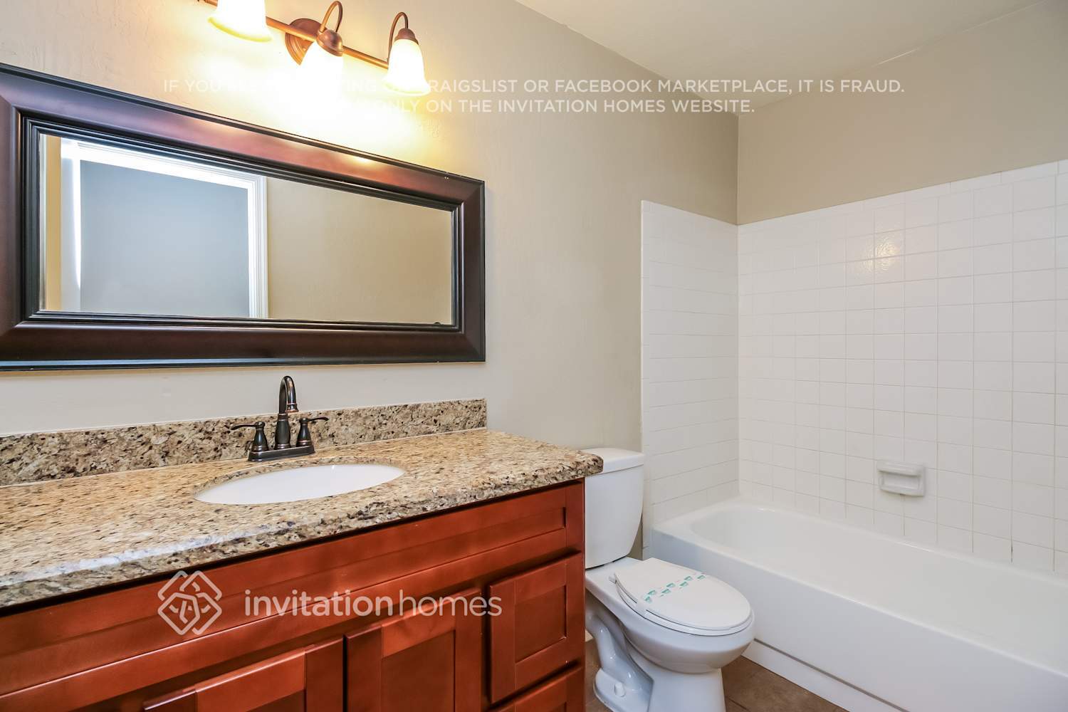 Building Photo - 5430 N 79th Dr