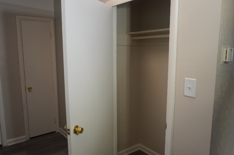 Building Photo - 5551 Force Rd