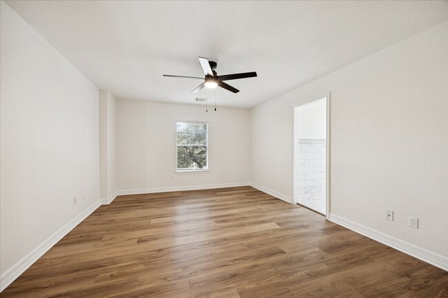 Building Photo - 12003 Ensenada Canyon Ln