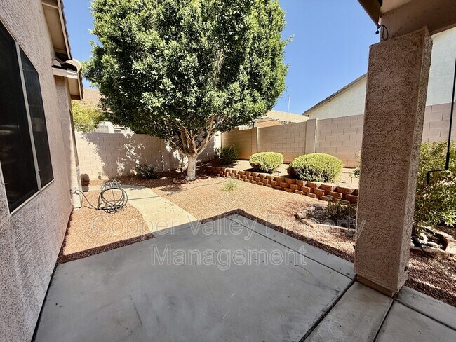 Building Photo - 6889 W Paso Trail