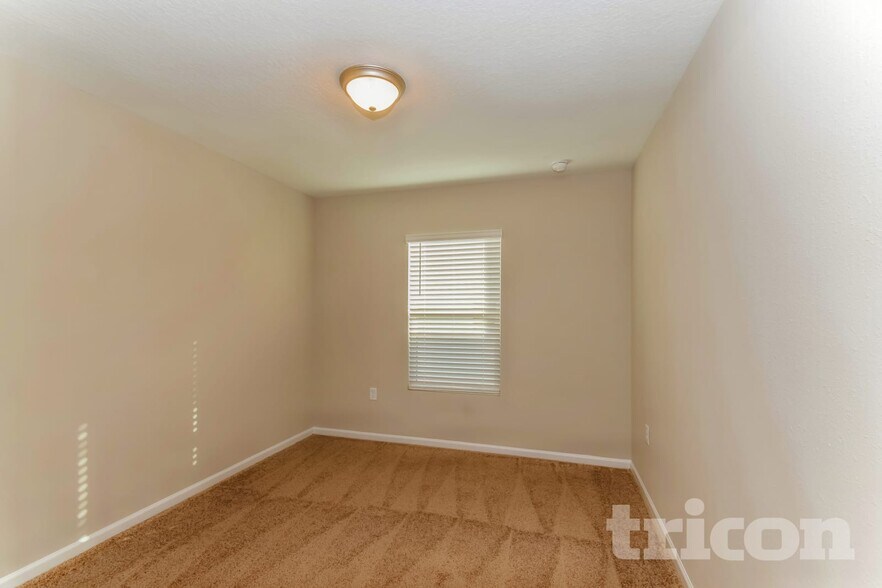 Building Photo - 1994 Howard Christy Ct