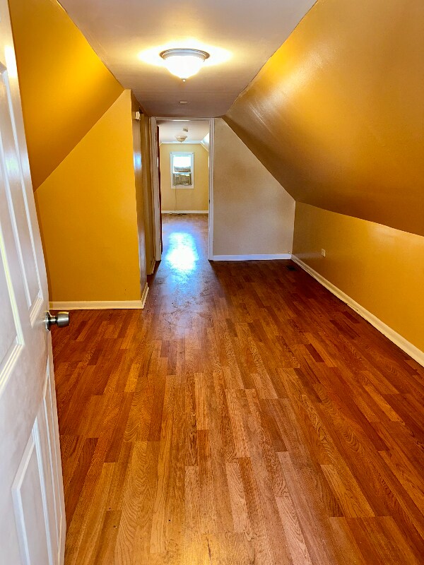 Building Photo - 2020 W 69th Pl