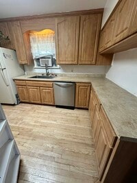 Building Photo - 99 S Lamar St