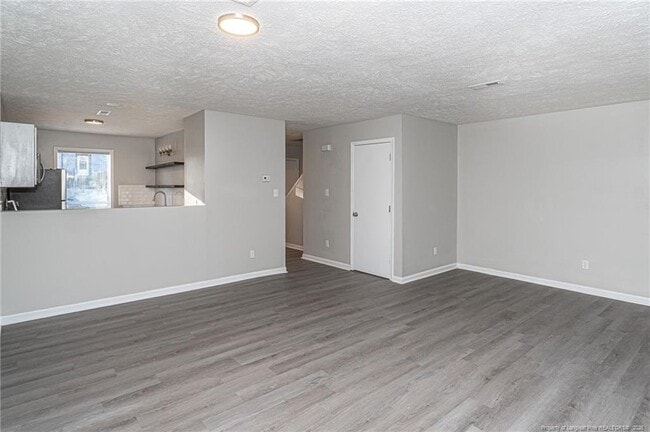 Building Photo - 5717 Aftonshire Dr